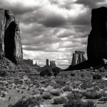 Tsé Biiʼ Ndzisgaii 2011 Monument Valley, UT, USA